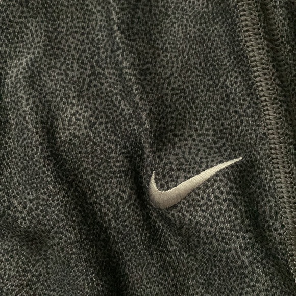 Grey leggings - Picture 3 of 6